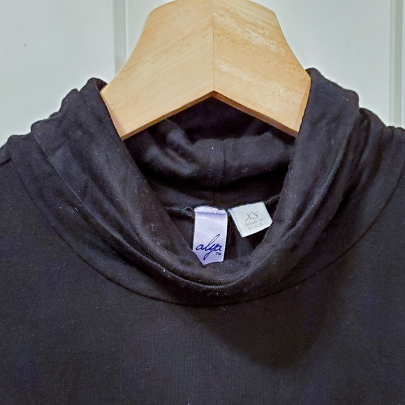 Francesca's Alya Black Sleeveless Mock Neck Dress - Picture 2 of 4